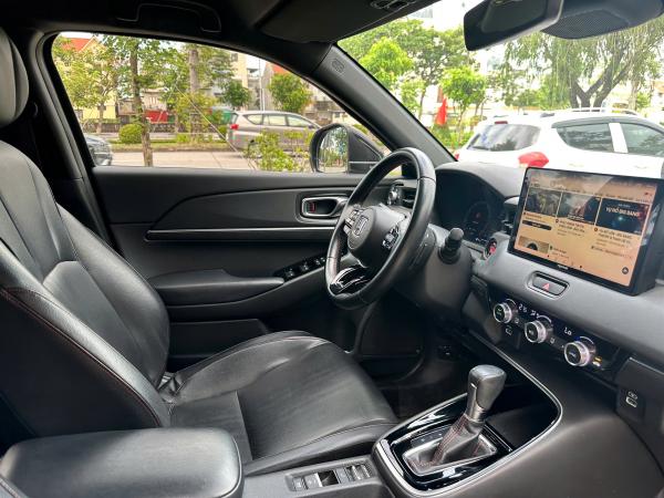 HONDA HR-V 1.5 RS – 2022 | ĐEN LỊCH LÃM – NHẬP THÁI 