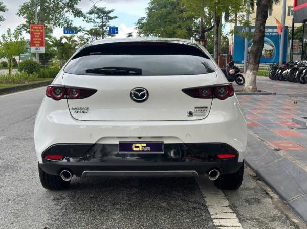 MAZDA 3 SPORT (HATCHBACK) LUXURY – 2020 | MÀU TRẮNG – TRẺ TRUNG, CÁ TÍNH 