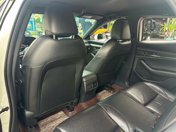 MAZDA 3 SPORT (HATCHBACK) LUXURY – 2020 | MÀU TRẮNG – TRẺ TRUNG, CÁ TÍNH 