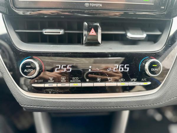 TOYOTA COROLLA CROSS SẢN XUẤT 1.8V 2020