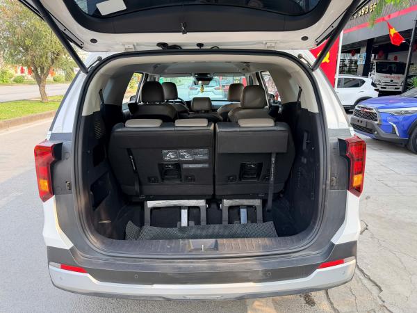 KIA CARNIVAL 2.2D LUXURY – 2025 | TRẮNG ĐẲNG CẤP