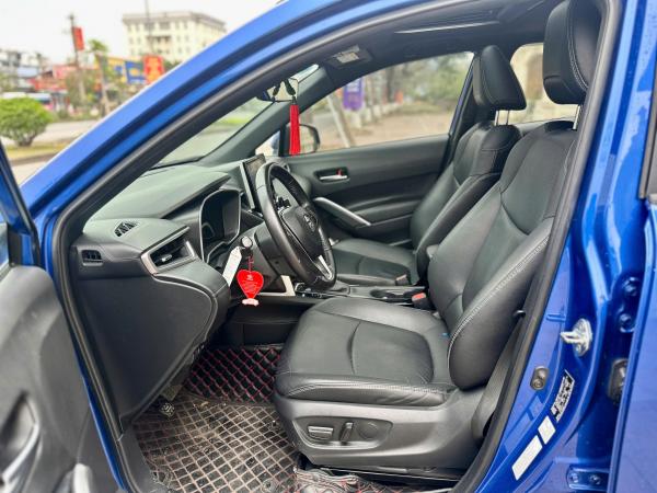 TOYOTA COROLLA CROSS SẢN XUẤT 1.8V 2020