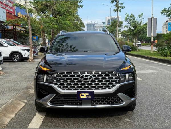 HYUNDAI SANTAFE 2.5 CAO CẤP – 2022 | ĐEN BÓNG