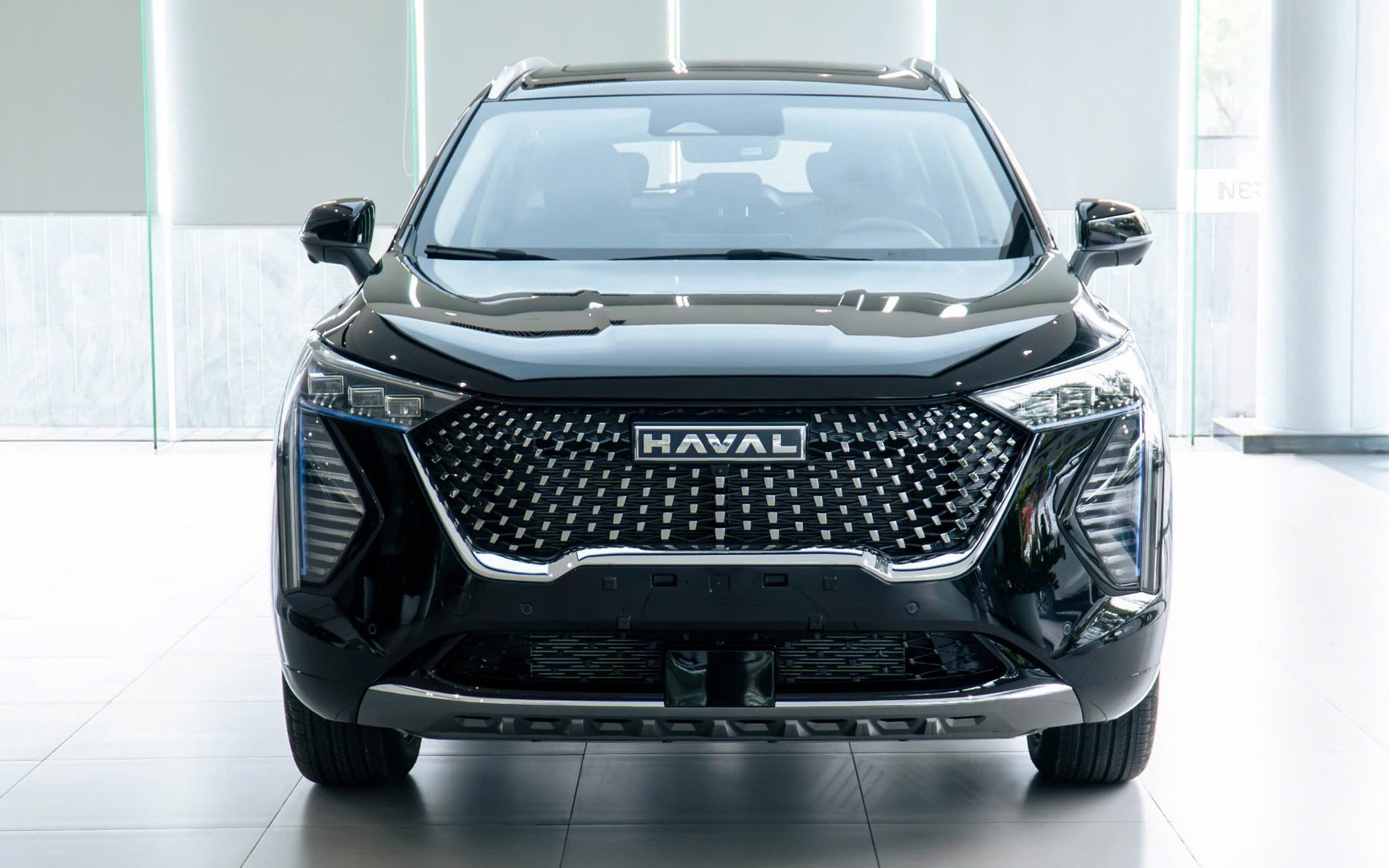 Haval Jolion đã bán tại đại lý: Rẻ nhất 695 triệu tiệm cận Xforce bản full, động cơ tiết kiệm kiểu Corolla Cross