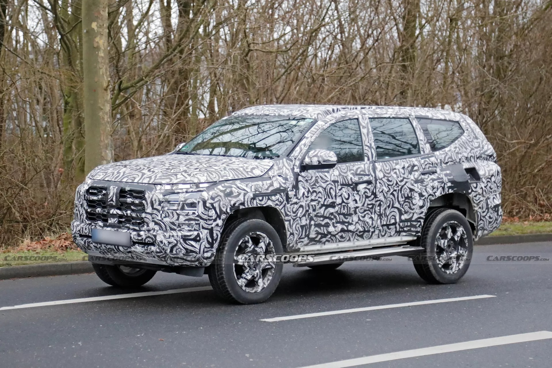 Mitsubishi Pajero Sport cuối cùng cũng sắp trở lại với thế hệ mới: Nhiều điểm chung với Triton, dễ có 3 tùy chọn động cơ, mạnh tới 201 mã lực