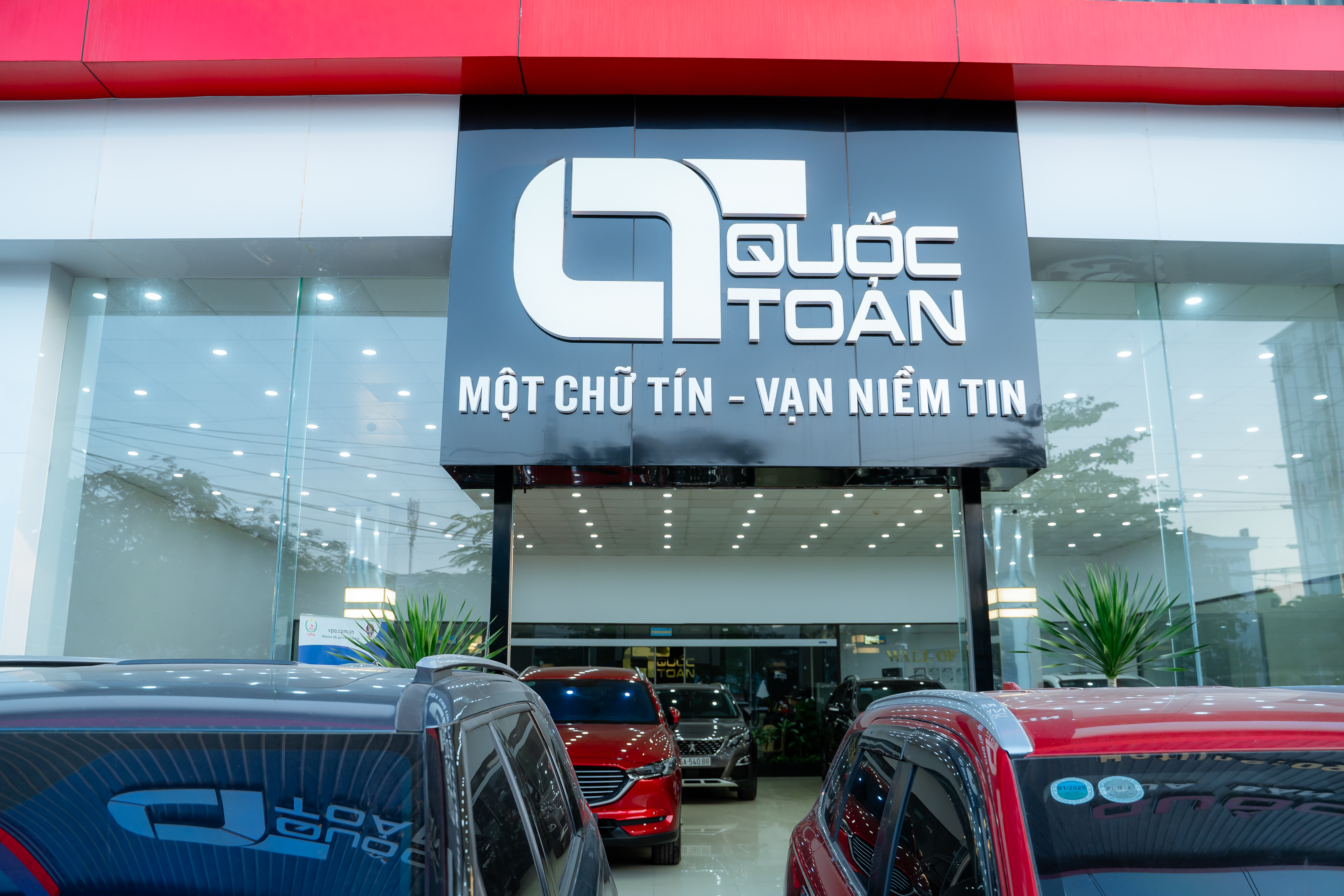 VINH DANH NHÂN VIÊN XUẤT SẮC THÁNG 2 – QUỐC TOẢN AUTO